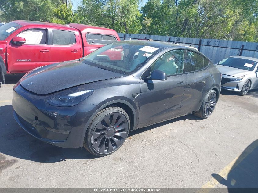 2024 Tesla Model Y Performance Dual Motor All-Wheel Drive VIN: 7SAYGDEF2RF056705 Lot: 39401370