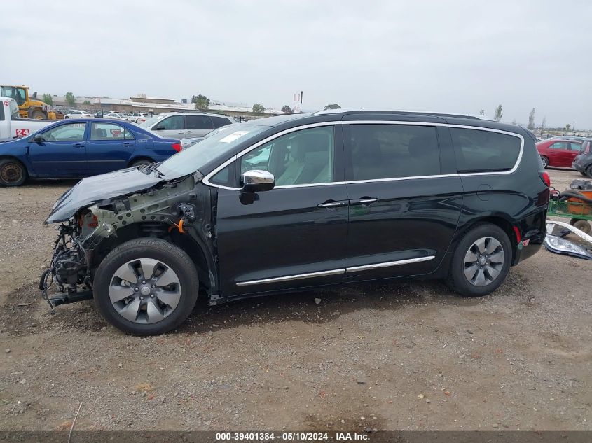 2017 Chrysler Pacifica Hybrid Platinum VIN: 2C4RC1N71HR693835 Lot: 39401384