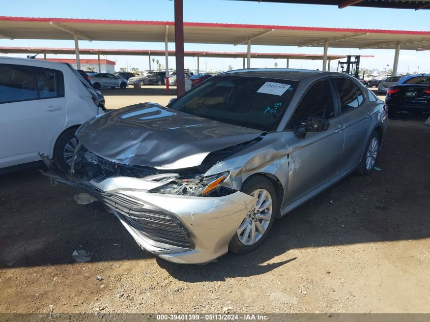 2019 Toyota Camry Le VIN: 4T1B11HKXKU723332 Lot: 39401399