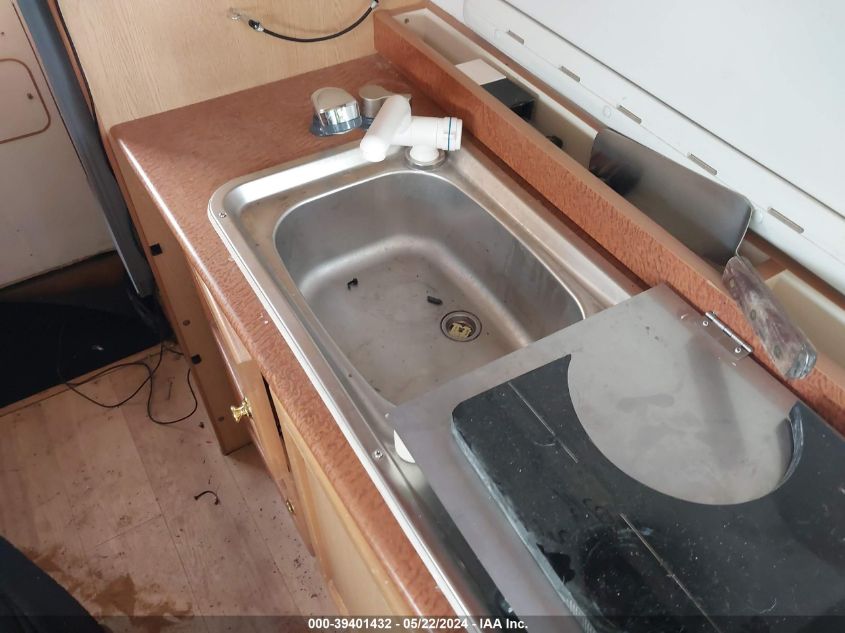 1998 Mitsubishi Delica Jb470 VIN: P250030291 Lot: 39401432