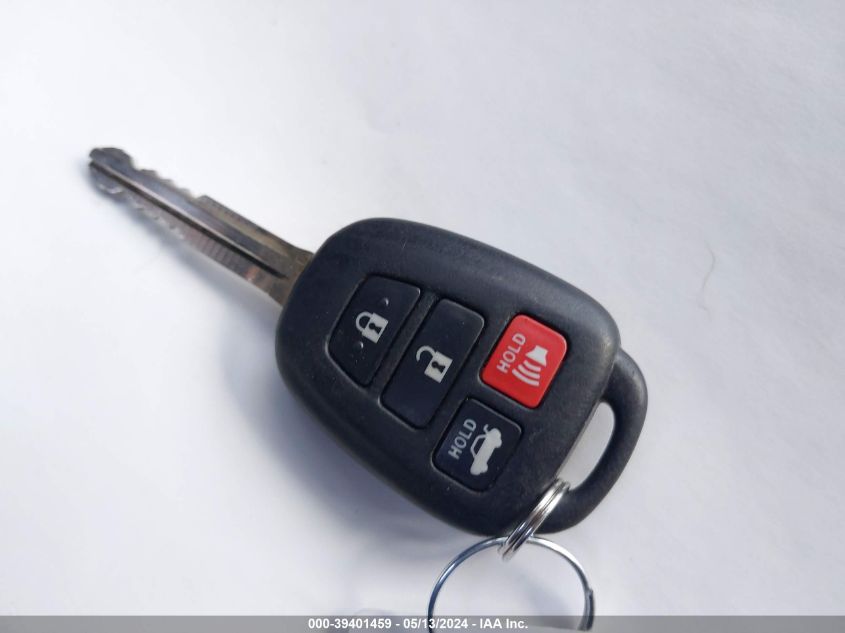 2017 Toyota Corolla Le VIN: 2T1BURHE7HC826945 Lot: 39401459