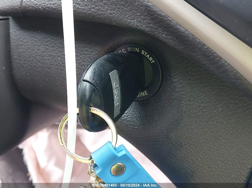 2014 Jeep Cherokee Latitude VIN: 1C4PJMCS7EW203732 Lot: 39401493