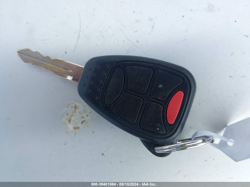 2005 Chrysler Town & Country Limited VIN: 2C8GP64L05R325258 Lot: 39401584