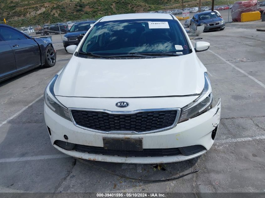 2018 Kia Forte Lx VIN: 3KPFK4A72JE268452 Lot: 39401595