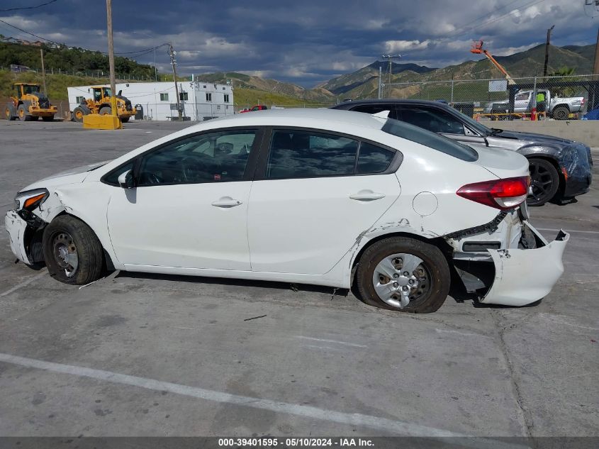 2018 Kia Forte Lx VIN: 3KPFK4A72JE268452 Lot: 39401595