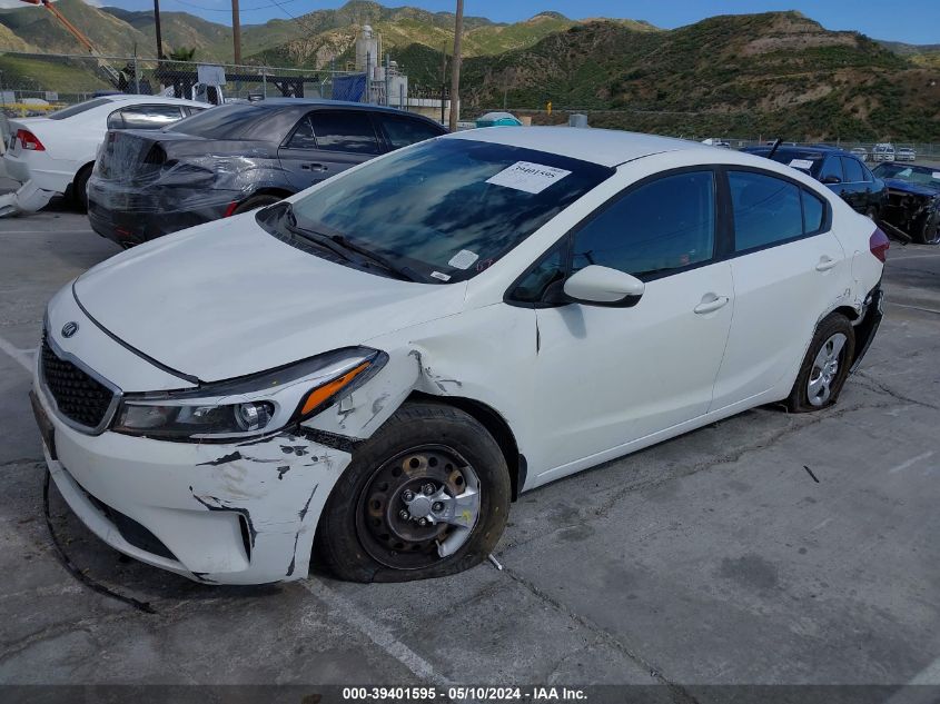 2018 Kia Forte Lx VIN: 3KPFK4A72JE268452 Lot: 39401595