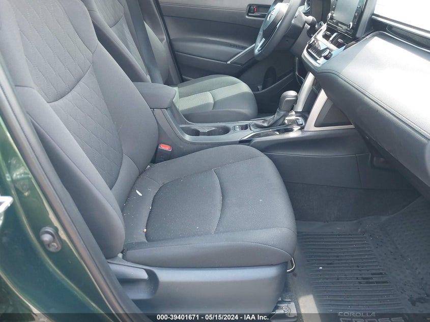 2022 Toyota Corolla Cross Le VIN: 7MUCAAAG1NV008226 Lot: 39401671