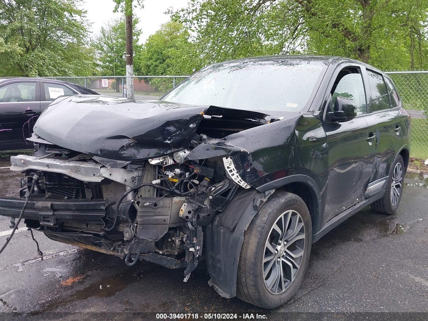 VIN JA4AD3A38JJ004273 2018 MITSUBISHI OUTLANDER SE