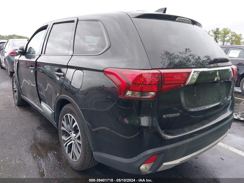VIN JA4AD3A38JJ004273 2018 MITSUBISHI OUTLANDER SE