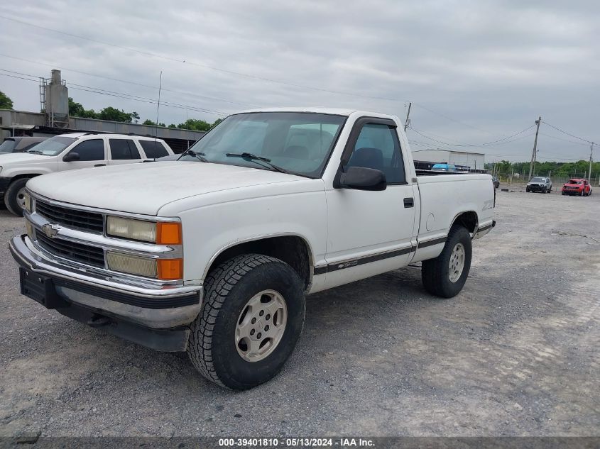 1995 Chevrolet Gmt-400 K1500 VIN: 1GCEK14K9SZ136448 Lot: 39401810