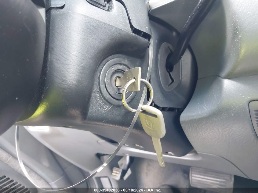 2004 Honda Pilot Lx VIN: 2HKYF18124H542004 Lot: 39402038