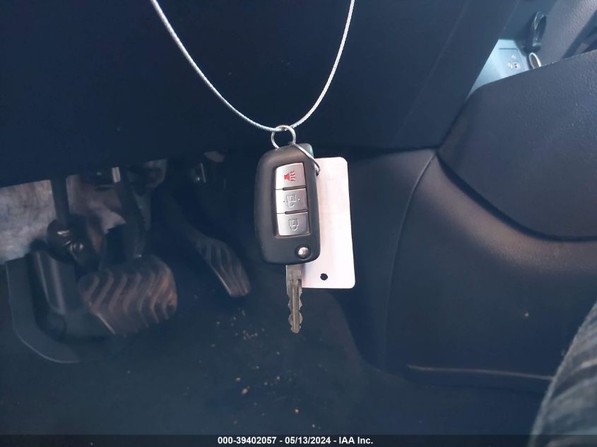 2018 Nissan Rogue S VIN: KNMAT2MT5JP585601 Lot: 39402057