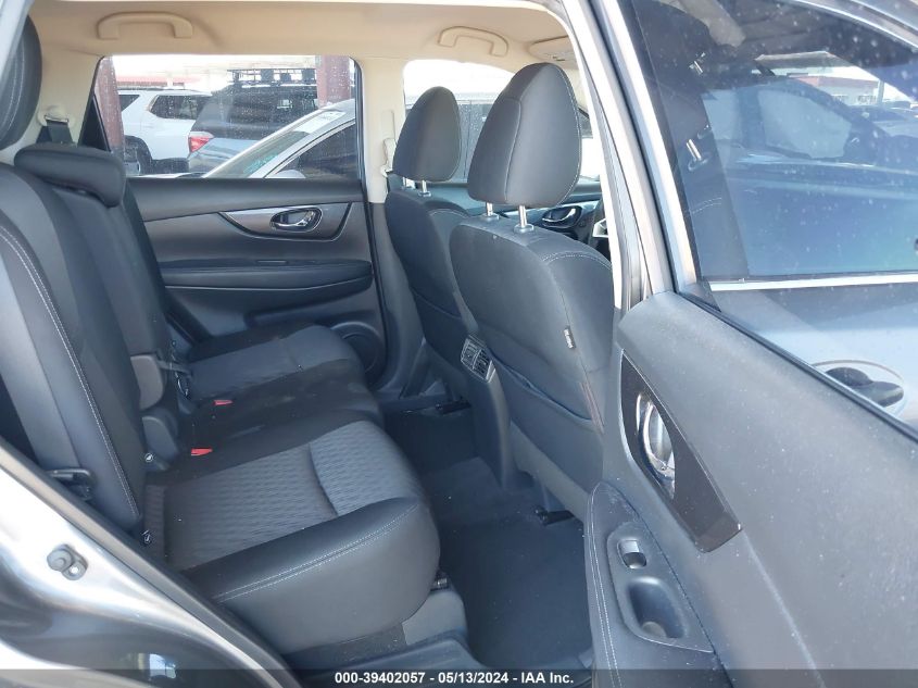 2018 Nissan Rogue S VIN: KNMAT2MT5JP585601 Lot: 39402057