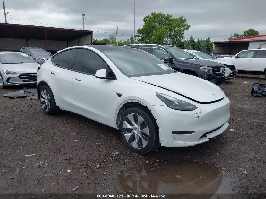 2023 Tesla Model Y Awd/Long Range Dual Motor All-Wheel Drive VIN: 7SAYGDEE9PF759495 Lot: 39402171