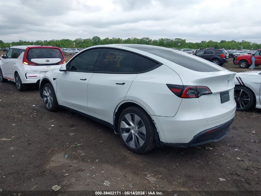 2023 Tesla Model Y Awd/Long Range Dual Motor All-Wheel Drive VIN: 7SAYGDEE9PF759495 Lot: 39402171