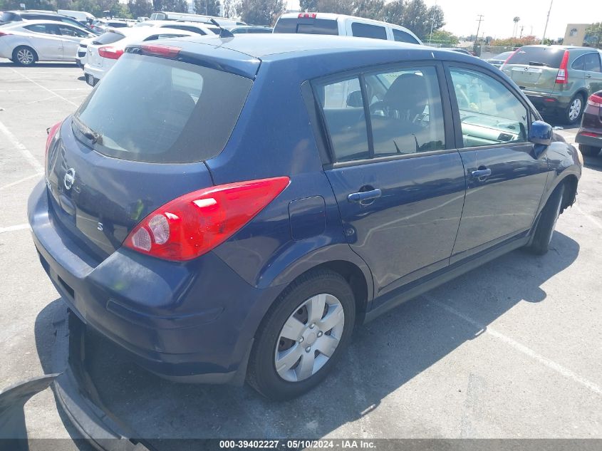 2007 Nissan Versa 1.8S VIN: 3N1BC13E17L423652 Lot: 39402227