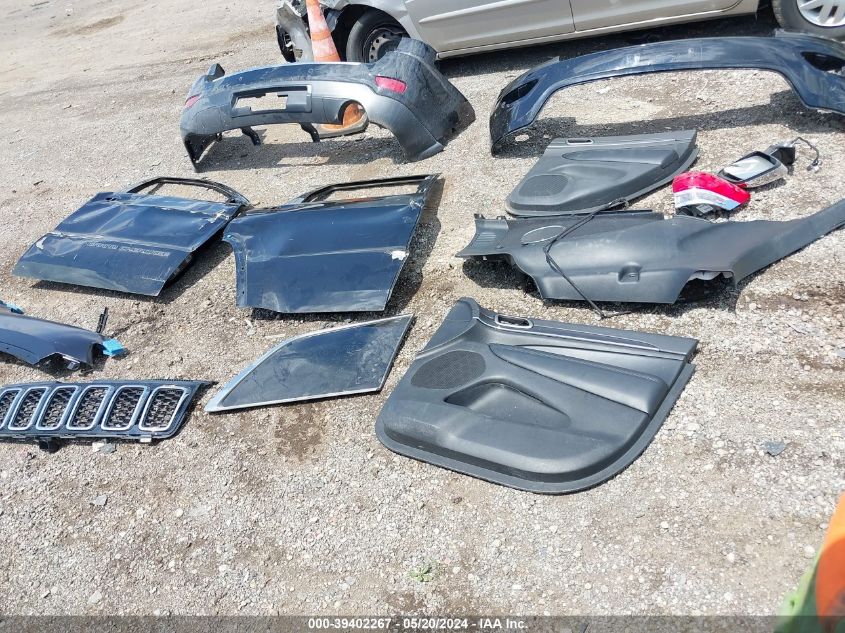 2018 Jeep Grand Cherokee Limited 4X4 VIN: 1C4RJFBG6JC453847 Lot: 39402267