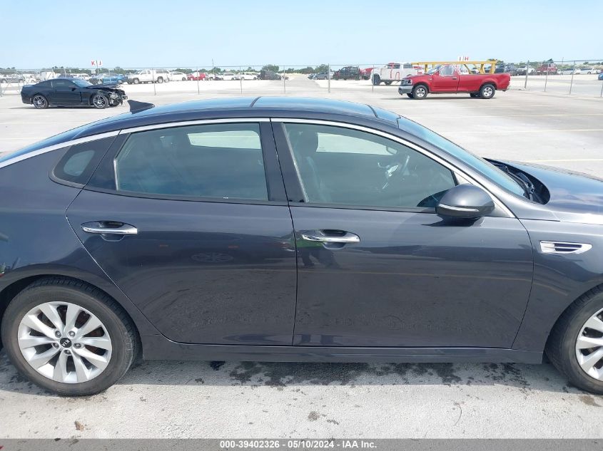 2018 Kia Optima Ex VIN: 5XXGU4L32JG261243 Lot: 39402326