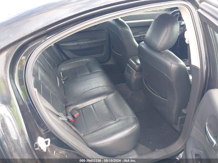 2008 Dodge Charger R/T VIN: 2B3KA53H88H132355 Lot: 39402336