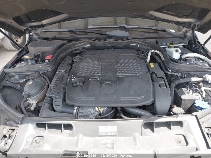 2014 MERCEDES-BENZ C 350 SPORT 4MATIC - WDDGJ8JB6EG247926