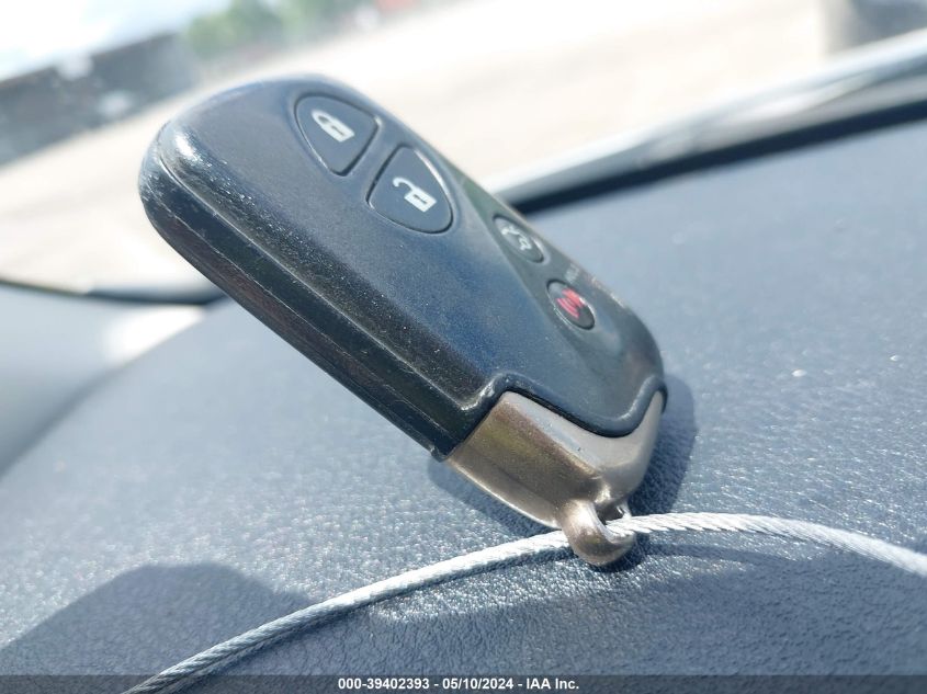 2010 Lexus Is 350C VIN: JTHFE2C25A2501216 Lot: 39402393