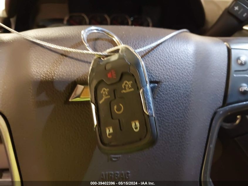 2015 Chevrolet Suburban 1500 Lt VIN: 1GNSKJKC2FR135881 Lot: 39402396