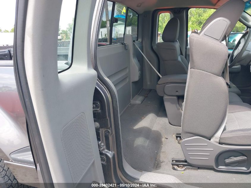 2005 Ford F-150 Stx/Xlt VIN: 1FTRF02W45KC33852 Lot: 39402421