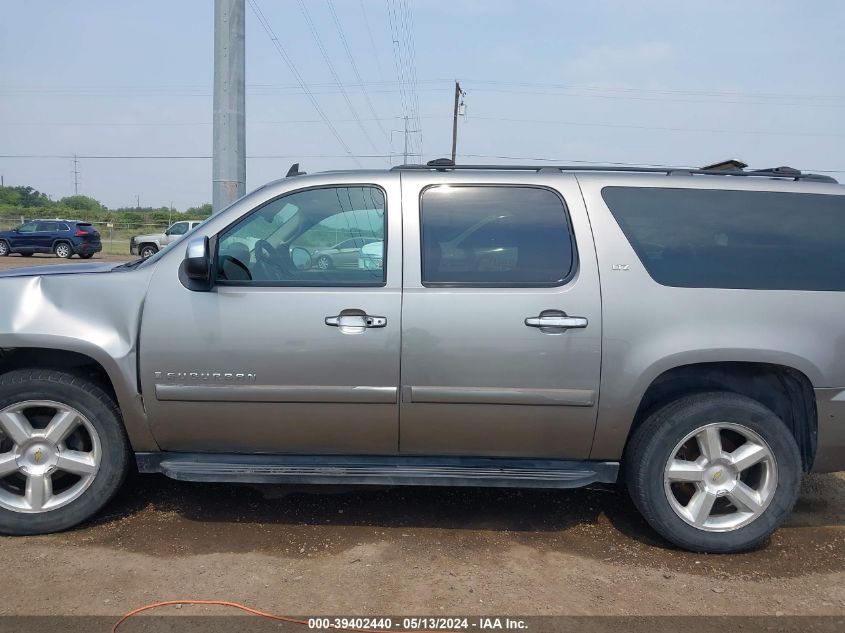 2008 Chevrolet Suburban 1500 Ltz VIN: 3GNFC16088G300589 Lot: 39402440