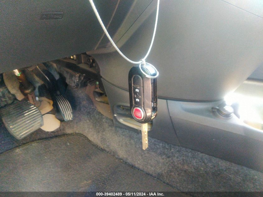 2013 Fiat 500C Pop VIN: 3C3CFFDRXDT575002 Lot: 39402489