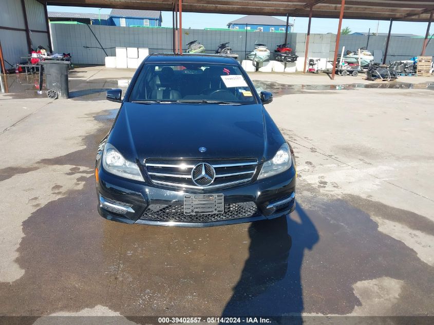 2013 Mercedes-Benz C 300 Luxury 4Matic/Sport 4Matic VIN: WDDGF8AB6DR265184 Lot: 39402557