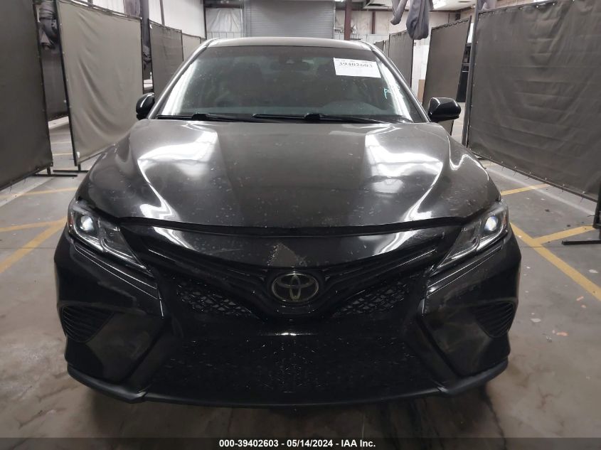 2019 Toyota Camry L/Le/Xle/Se/Xse VIN: 4T1B11HKXKU737635 Lot: 39402603