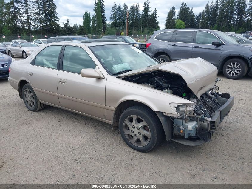 2000 Toyota Camry Le VIN: 4T1BG22K8YU925558 Lot: 39402634