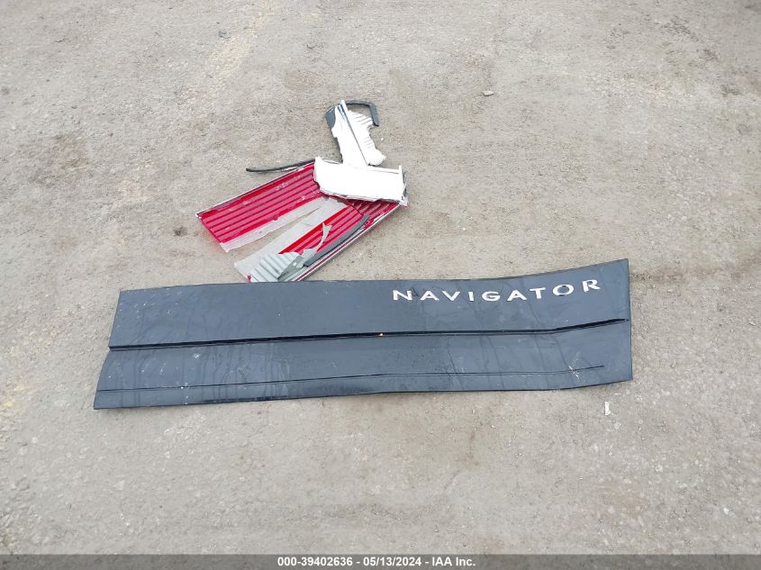 2011 Lincoln Navigator VIN: 5LMJJ2H54BEJ10108 Lot: 39402636