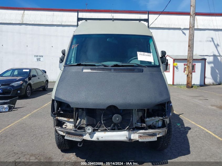 2005 Dodge Sprinter Van 2500 Shc VIN: WD0PD644255820102 Lot: 39402680