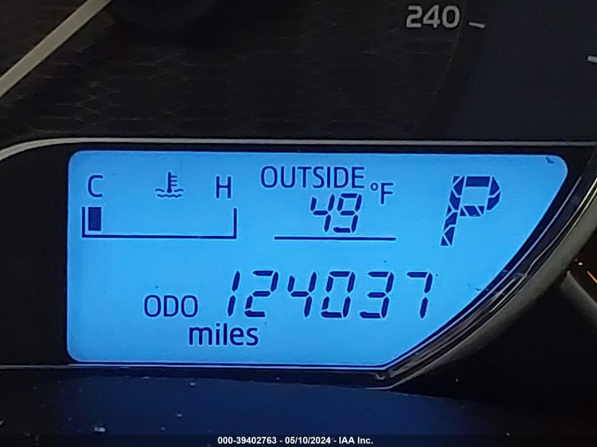 2014 Toyota Corolla Le VIN: 5YFBURHE1EP111610 Lot: 39402763