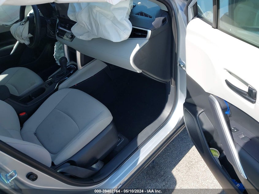 2023 Toyota Corolla Cross L VIN: 7MUAAAAG2PV058708 Lot: 39402764