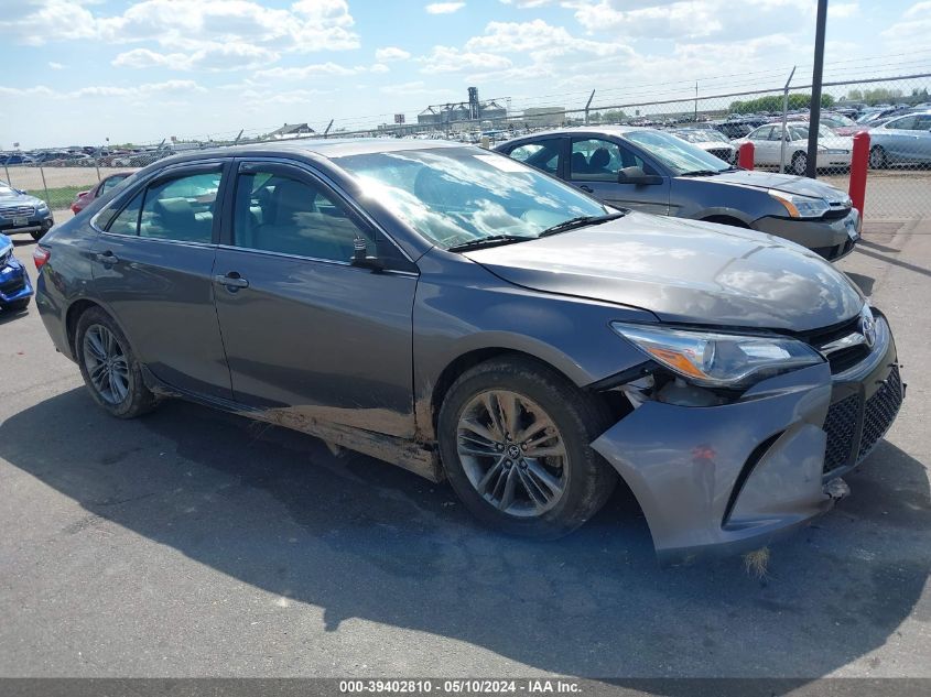 4T1BF1FK3HU268854 2017 TOYOTA CAMRY - Image 1