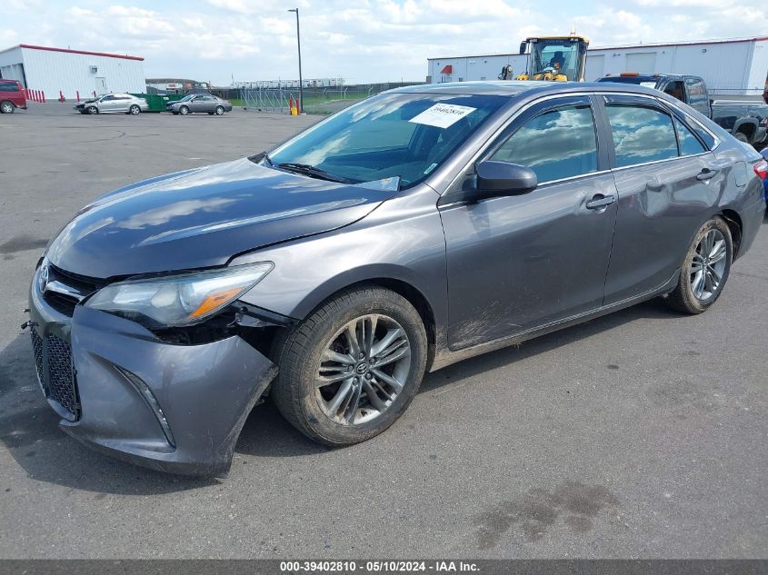 4T1BF1FK3HU268854 2017 TOYOTA CAMRY - Image 2