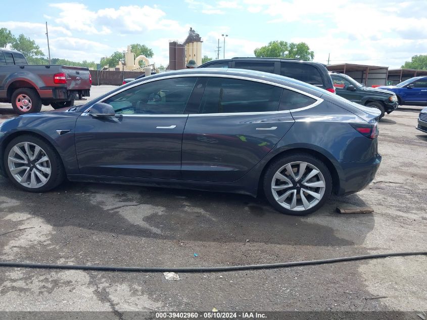 2018 Tesla Model 3 Long Range/Performance VIN: 5YJ3E1EB7JF077000 Lot: 39402960