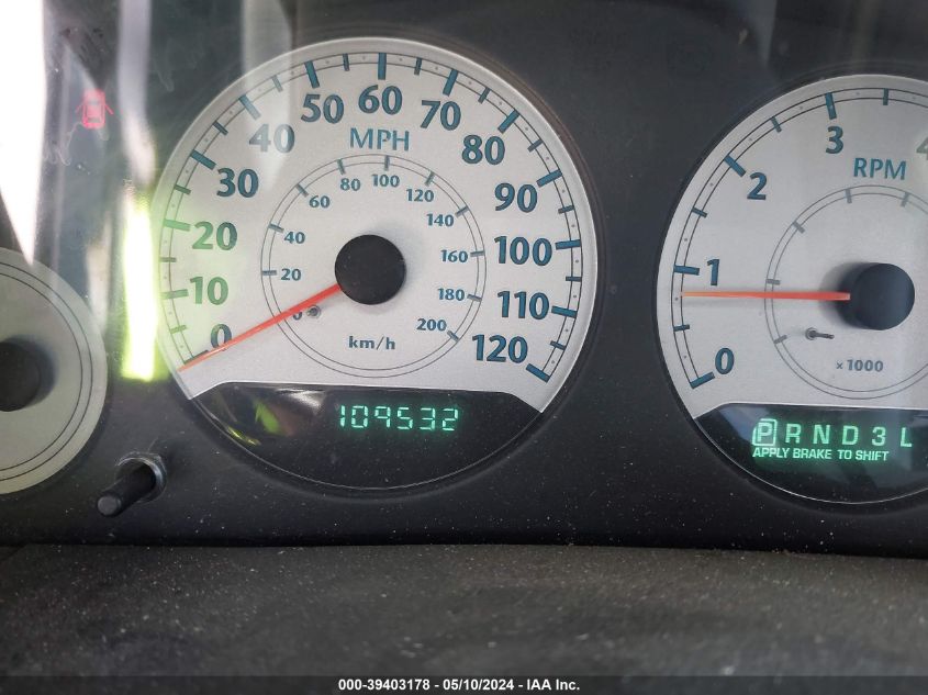 2006 Chrysler Town & Country Touring VIN: 2A4GP54L66R805733 Lot: 39403178