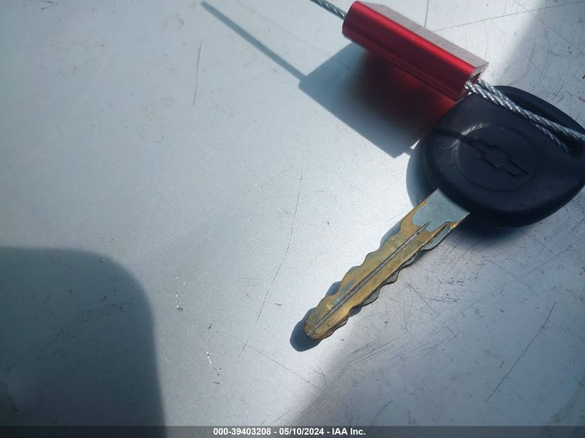 2000 Chevrolet Silverado 1500 Ls VIN: 2GCEC19V9Y1344752 Lot: 39403208