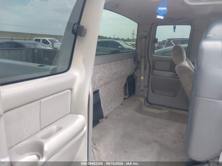 2000 Chevrolet Silverado 1500 Ls VIN: 2GCEC19V9Y1344752 Lot: 39403208