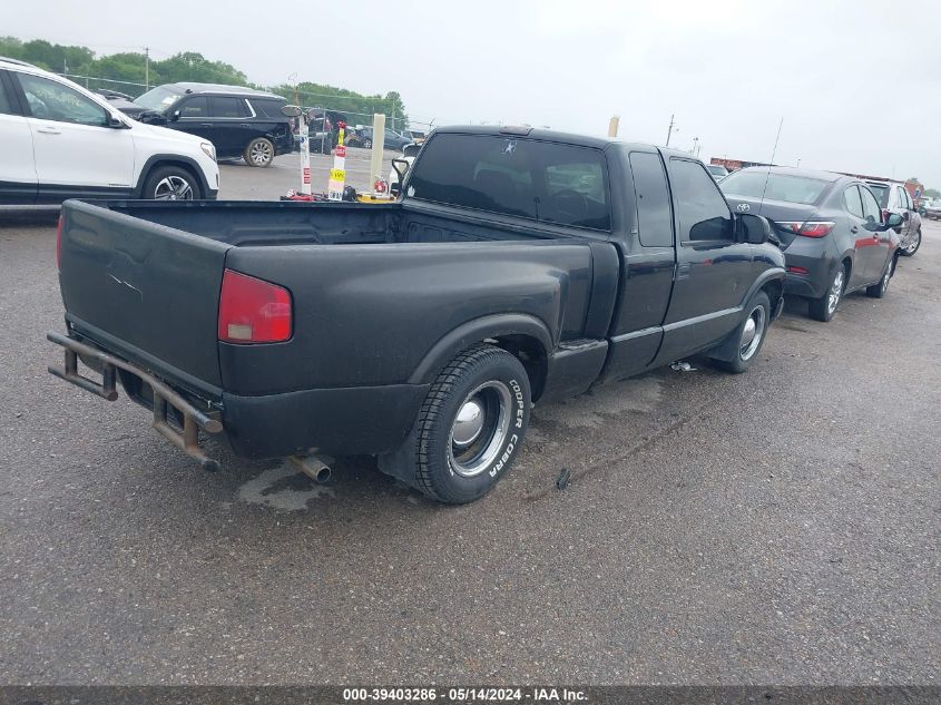 2003 Chevrolet S-10 Ls VIN: 1GCCS19X338244681 Lot: 39403286