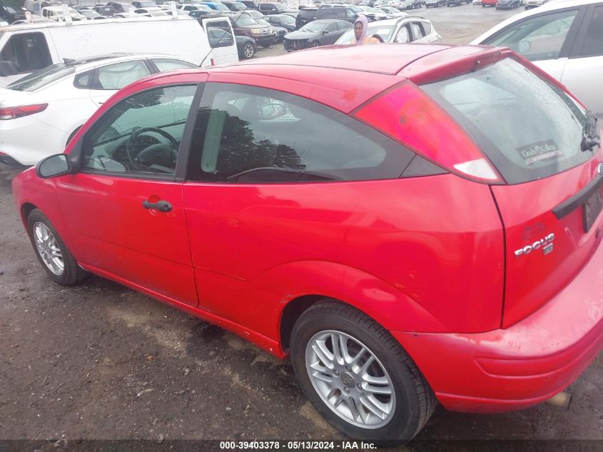 2005 Ford Focus Zx3 VIN: 3FAFP31NX5R135839 Lot: 39403378