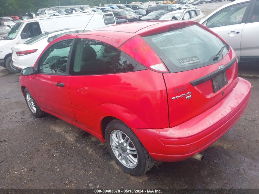 2005 Ford Focus Zx3 VIN: 3FAFP31NX5R135839 Lot: 39403378