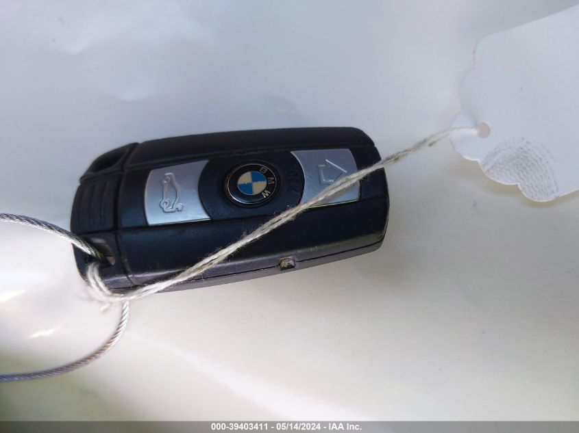 2011 BMW 328I xDrive VIN: WBAPK7G54BNN77930 Lot: 39403411