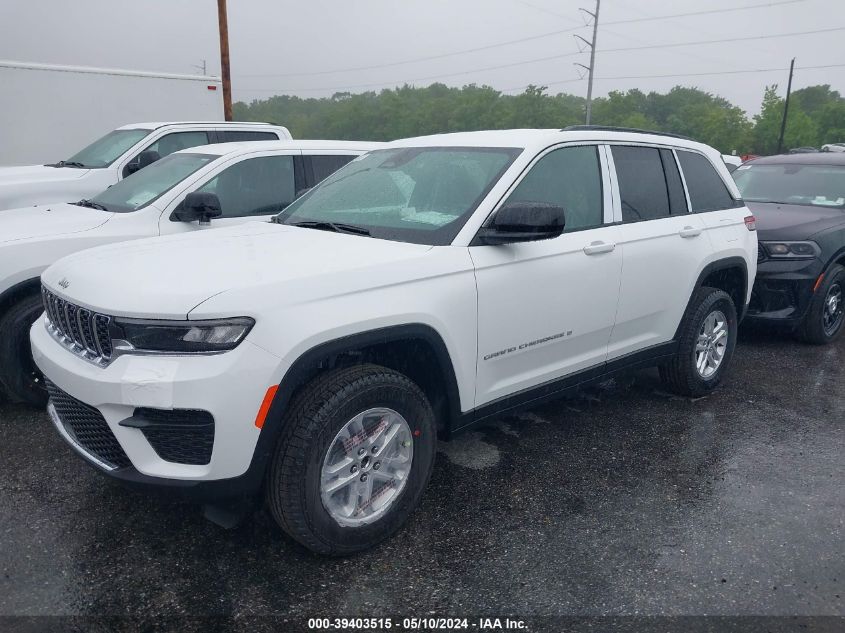 VIN 1C4RJHAG3R8577652 2024 JEEP GRAND CHEROKEE LAREDO/ALTITUDE