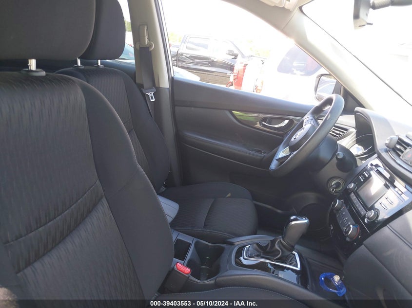 2017 NISSAN ROGUE S - KNMAT2MT7HP516855