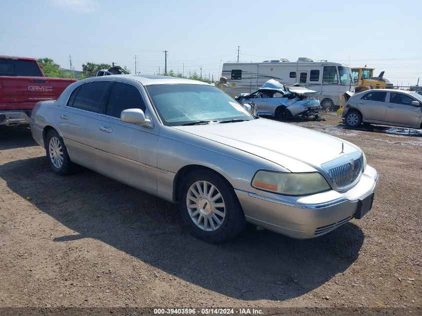 2004 Lincoln Town Car Ultimate VIN: 1LNHM83W24Y676605 Lot: 39403596