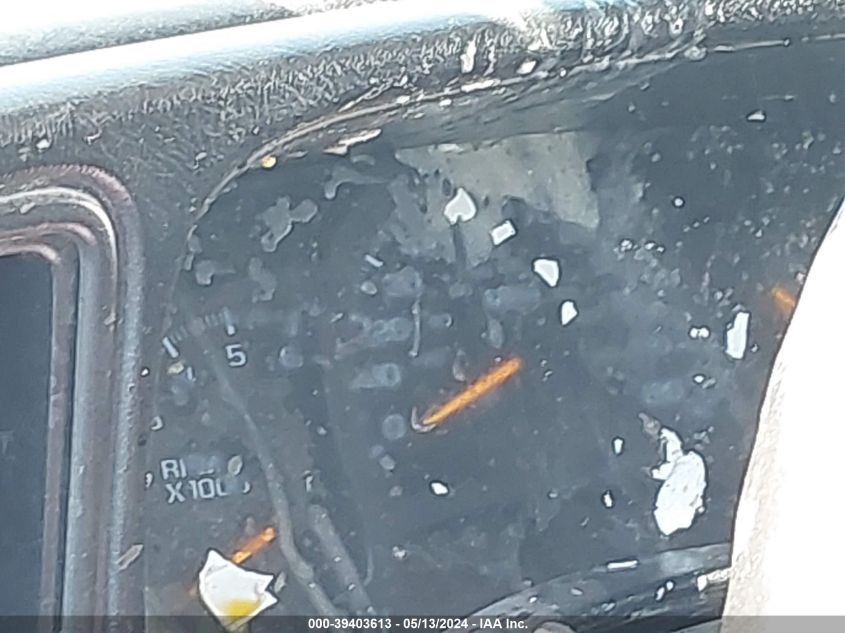 2004 Chevrolet Tahoe Ls VIN: 1GNEC13V64R284057 Lot: 39403613